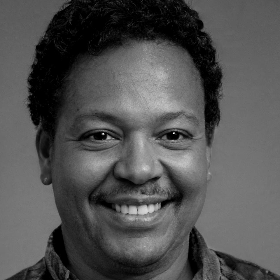 Marcus Thornton, Senior Financial Analyst